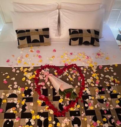 Amore On Buderim Rainforest Cabins Sunshine Coast 외부 사진